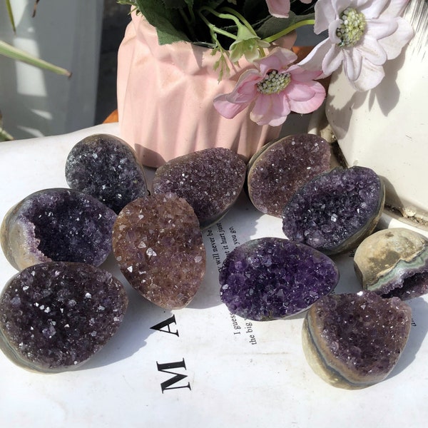Natural Amethyst Crystal Cluster,Amethyst Egg,Amethyst Geode,Crystal collection,Rock,mineral specimens,Spiritual Protection Crystal Stone