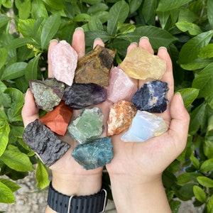 Natural Raw Gemstone,Quartz crystal,Rough Mix,Rough Mixed Crystals,Mixed Rough Gemstone,Crystal Heal,Mineral specimens,Raw Crystal Gift