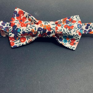 Liberty bow tie, 60s style