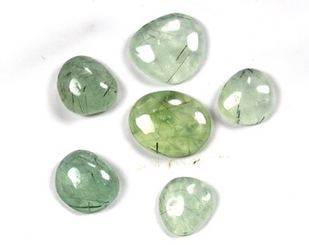Cabujones de prehnita rutilada: piedras preciosas de corte rosa verde (9,30 x 10,50 mm)