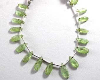 グリーンカイヤ⭐︎ペアシェイプ 1連 天然グリーンカイヤナイト石、10 x 5 ～ 13 x 8 mm サイズのファセット