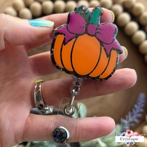 Pumpkin Badge reel, Fall badge reel, Badge reel for teacher, Badge reel for nurse, Pumpkin Retractable Badge Reel, ID Holder, Medical Gift.