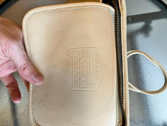 Vintage Coach Basic Bag 9455 Bone Shoulder Bag - image 7