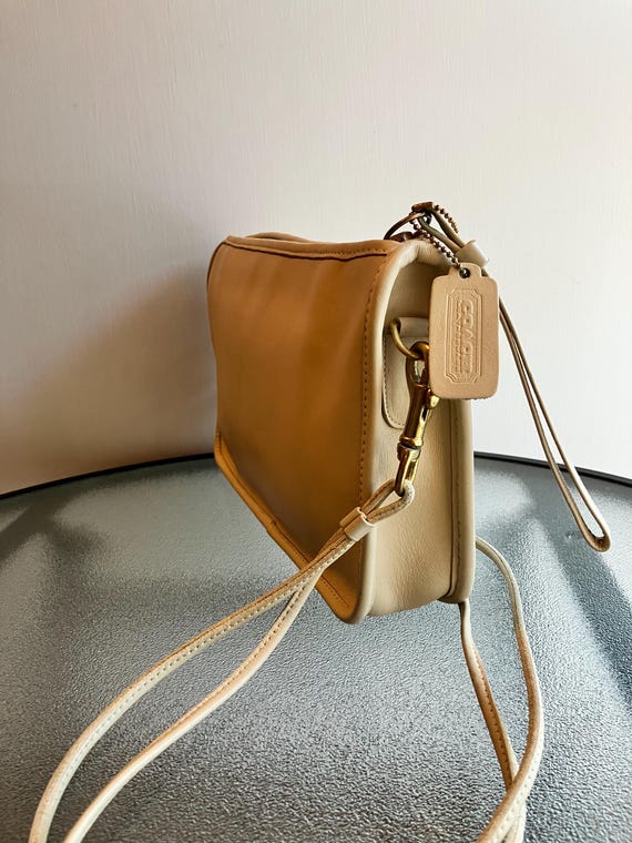 Vintage Coach Basic Bag 9455 Bone Shoulder Bag - image 3