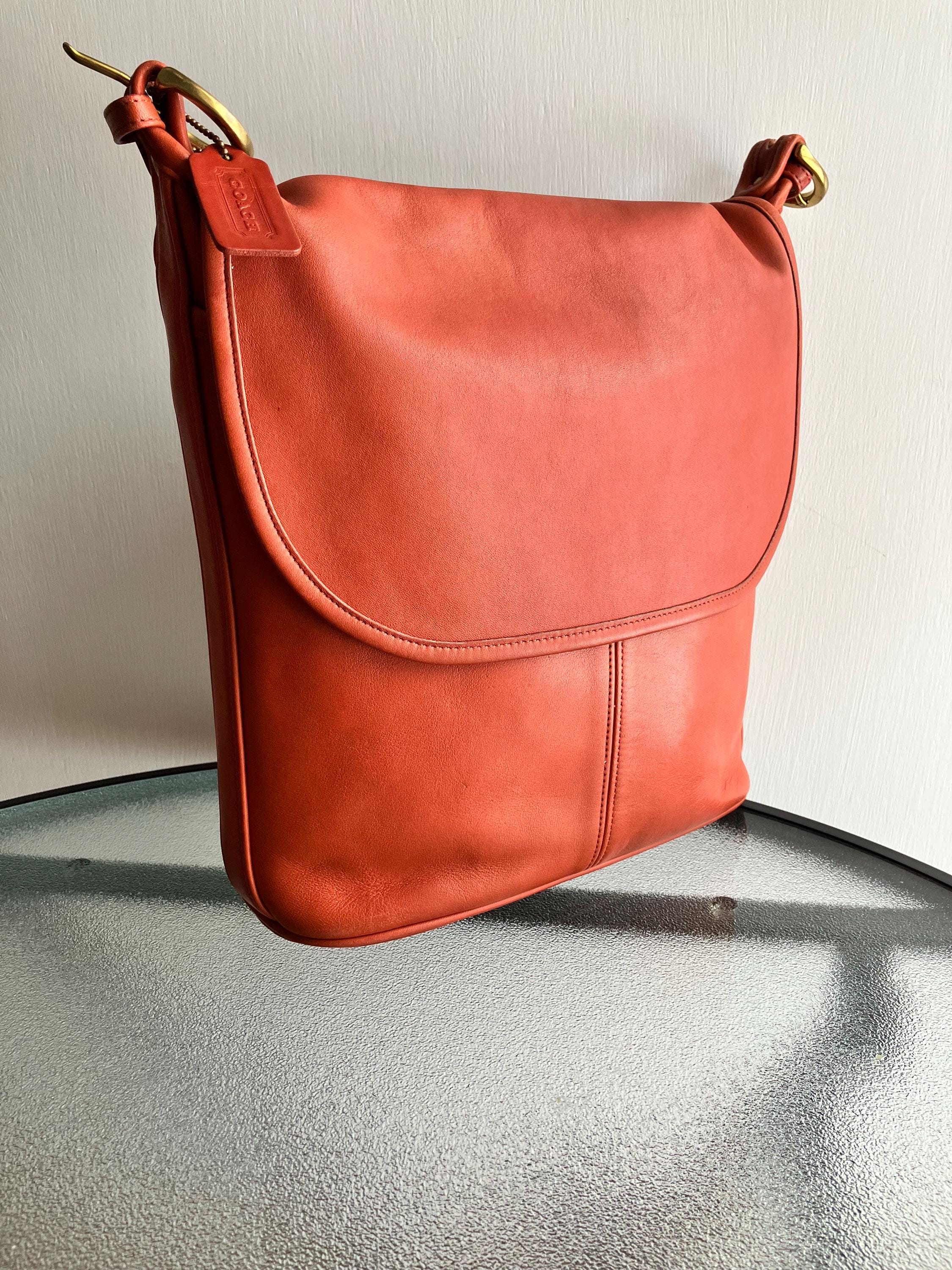 コーチ 本革 ブラウン レザー ショルダーバッグ ベージュ Coach 美品 