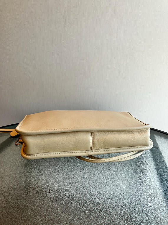 Vintage Coach Basic Bag 9455 Bone Shoulder Bag - image 5