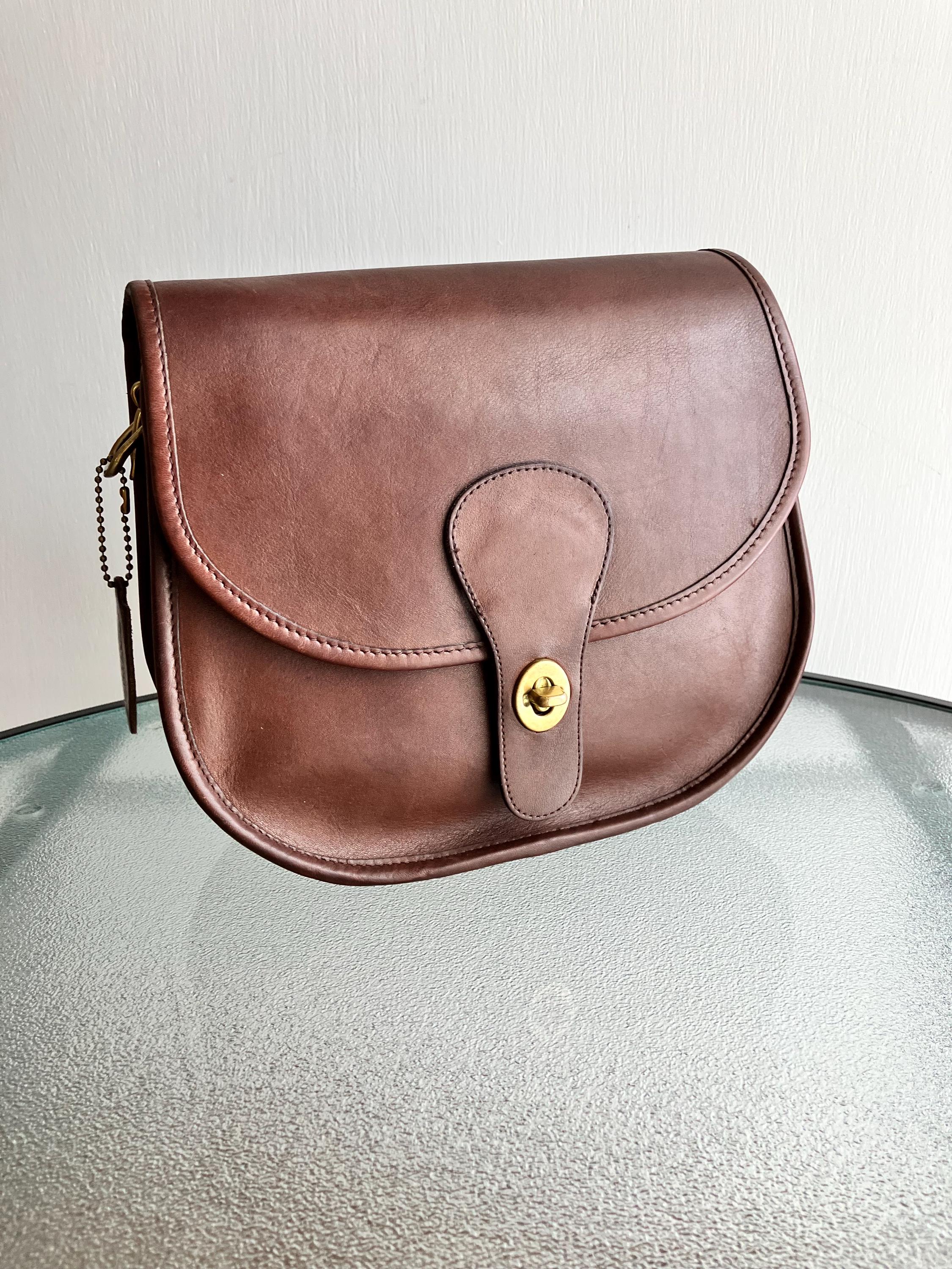 coach ショルダーバック coach ショルダーバック Vintage COACH Saddlery Bag 9535 Black 80s