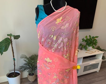 Sari exclusivo de festa, de designer, com aplicações de lantejoulas e bordados em georgette pura - Blusa pronta para usar.