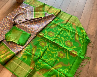 Silk Mark Certified Pure Pochampally Ikkat Silk Saree with Contrast Blouse Piece
