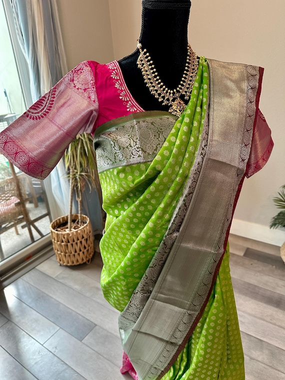 38 - 44 inches adjustable fully stitched blouse | Power loom Kanchi pattu Saree in Silver Zari | silver zari kanjivaram sarees online usa