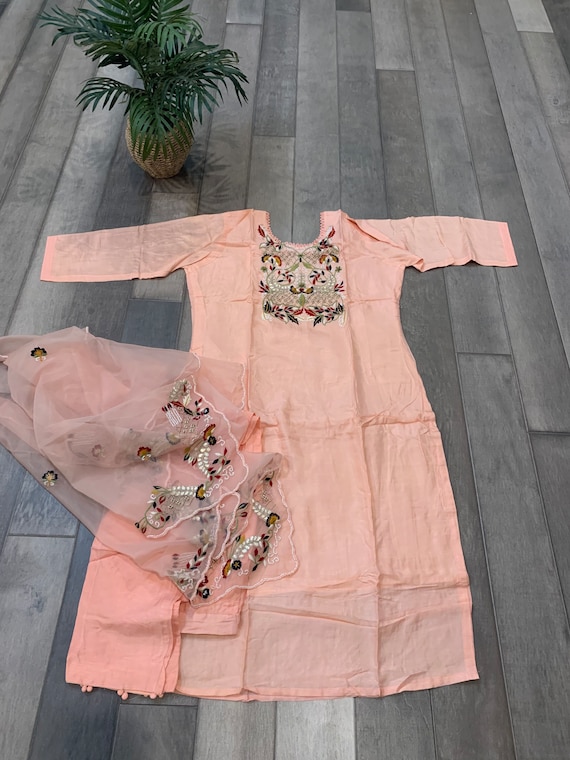 Size L/XL: Pure Dola Silk Kurti Set with Hand Work Embroidery