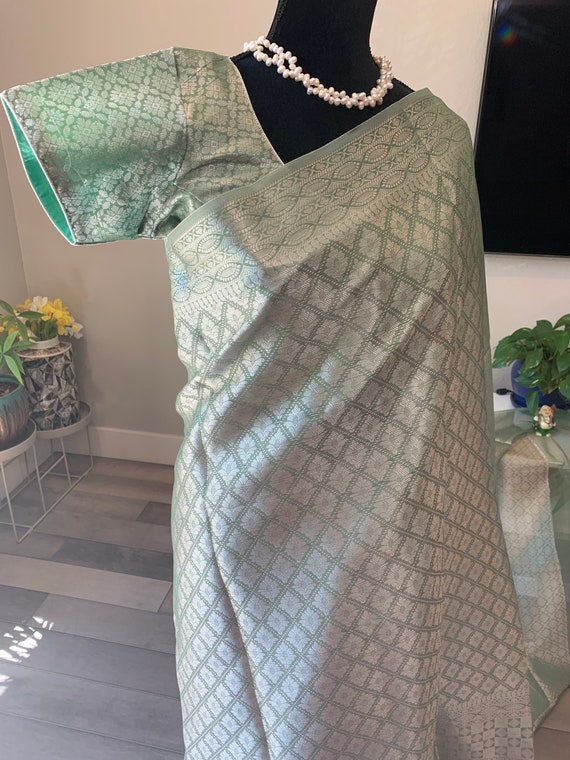 38 - 40 size adjustable kubera silk saree in silver zari | kubera pattu sarees | sarees online usa