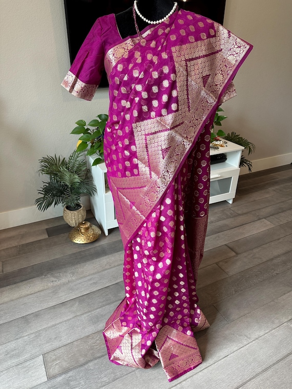 Size 36-44 stitched blouse | Magenta and gold mixed silk saree online shopping usa | golden saree | temple border sarees online | ethnic