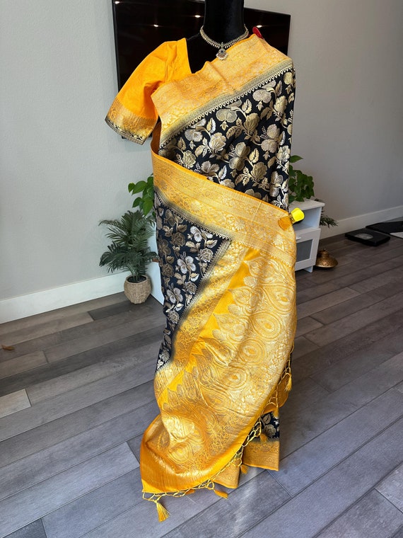 Size 36-44 stitched blouse | Grand Banaras silk saree with designer blouse | banaras silk online shopping usa | Banaras pattu saree