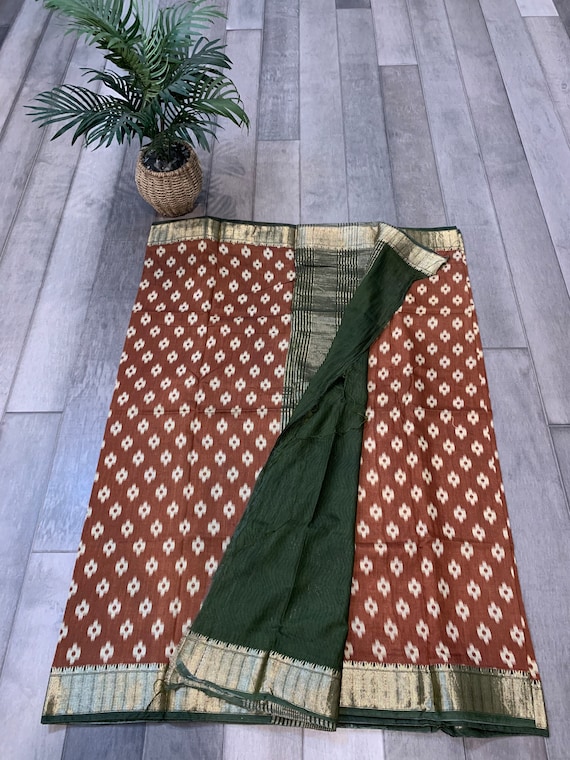 Exquisite Soft Chanderi Mixed Silk Saree with Zari Border