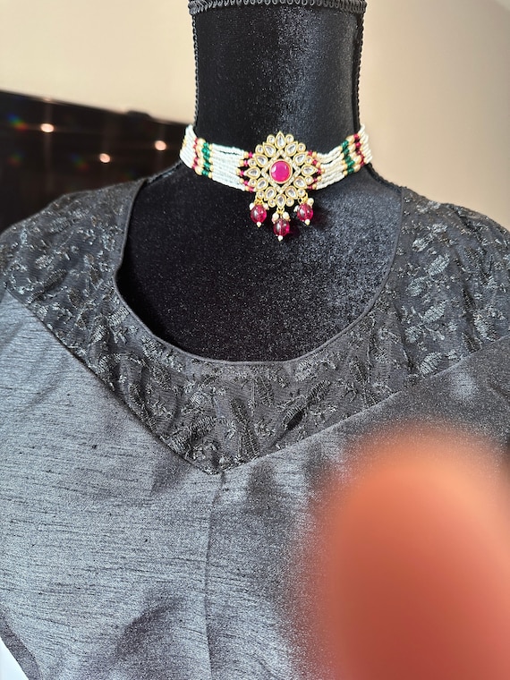 Kundan and red stone choker set | Kundan choker necklace se with earrings | Indian jewelry necklace set online shopping usa | choker set