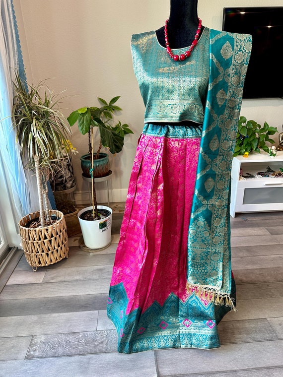 Size S | Banarasi silk lehenga choli set | Lehenga choli online shopping usa | banarasi silk lehengas online | pink lehenga online | ethnic