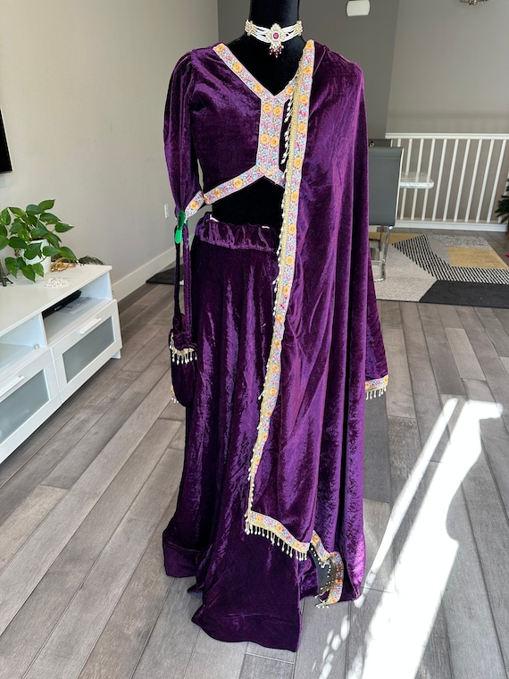 Size M : Velvet lehenga choli set in wine shade | Party wear lehenga choli online shopping usa | velvet lehenga choli set | bridal lehenga