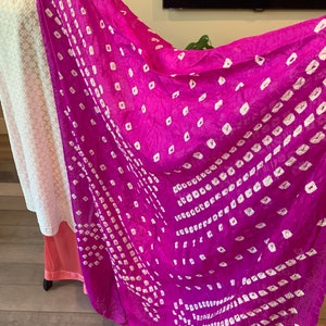 Full size crushed bandhani dupattas in satin silk
