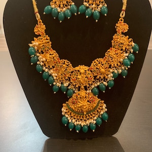 Matte Finish Antique Temple Jewelry Set with Green Beads