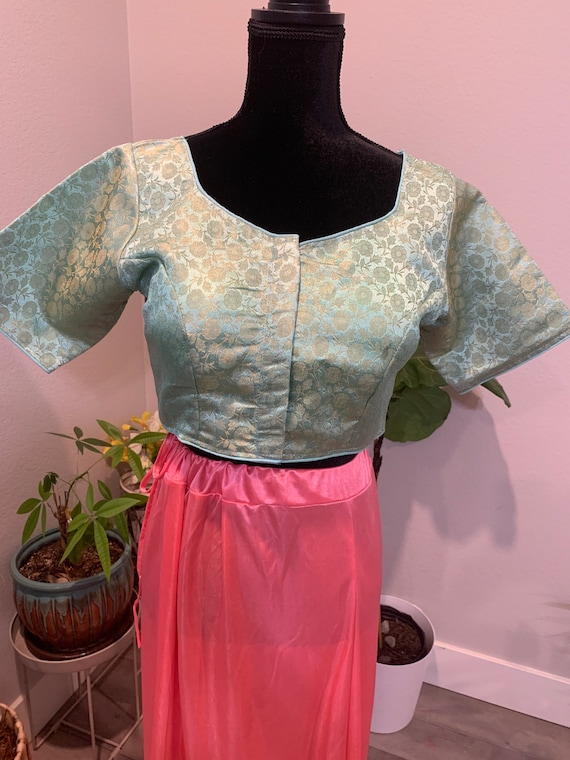 Readymade blouse with Doris - Size 38