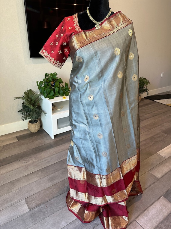 Size 42-44 optional stitched blouse | Pure, silk mark certified kanchi silk saree with gap border | kanchi pattu sarees online shopping usa