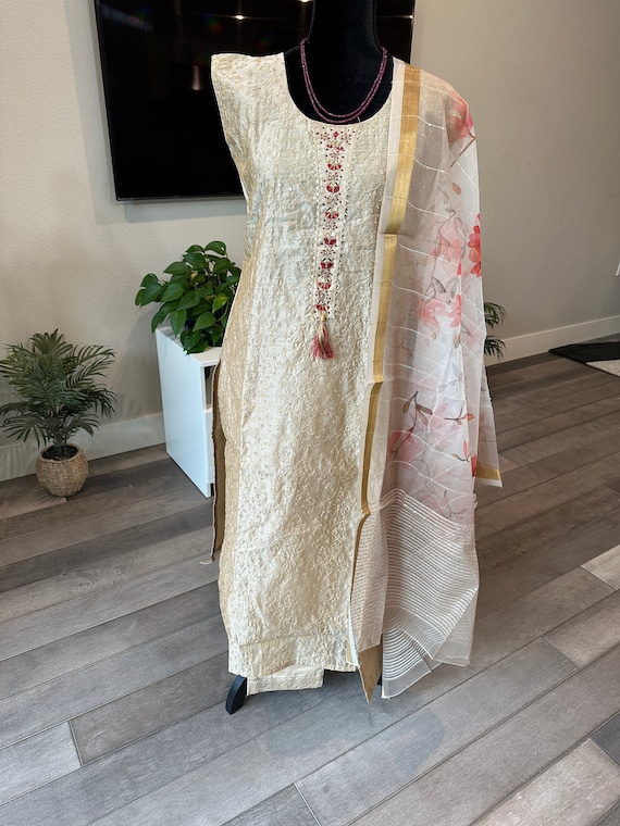 Size M | Designer Salwar suit set with sequin and embroidery work | salwar kameez online | salwar suit for women | party wear suit online