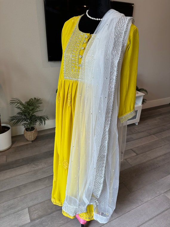 Size L: Georgette anarkali kurti with zardosi work, mirror work and embroidery | optional dupatta | party wear anarkali Kurtis online usa