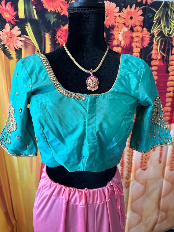 Size 34-40 adjustable fully stitched readymade blouse with aari work