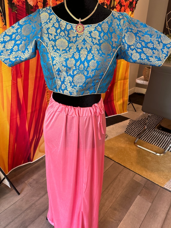 Size 36 - 44: Back Open Banarasi Silk Blouse with Designer Neck and Zari Work