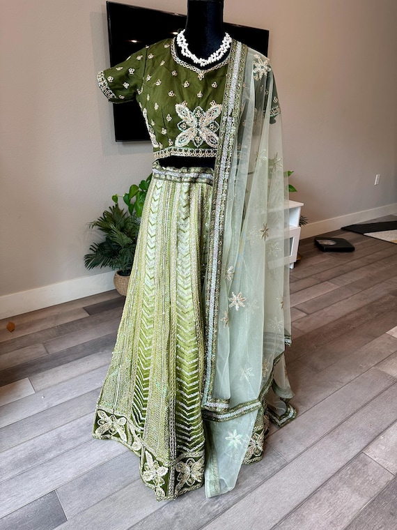 Size S-M | Grand, sequin work and embroidered lehenga choli set | party wear lehenga choli online shopping usa | ethnic lehenga choli | nett