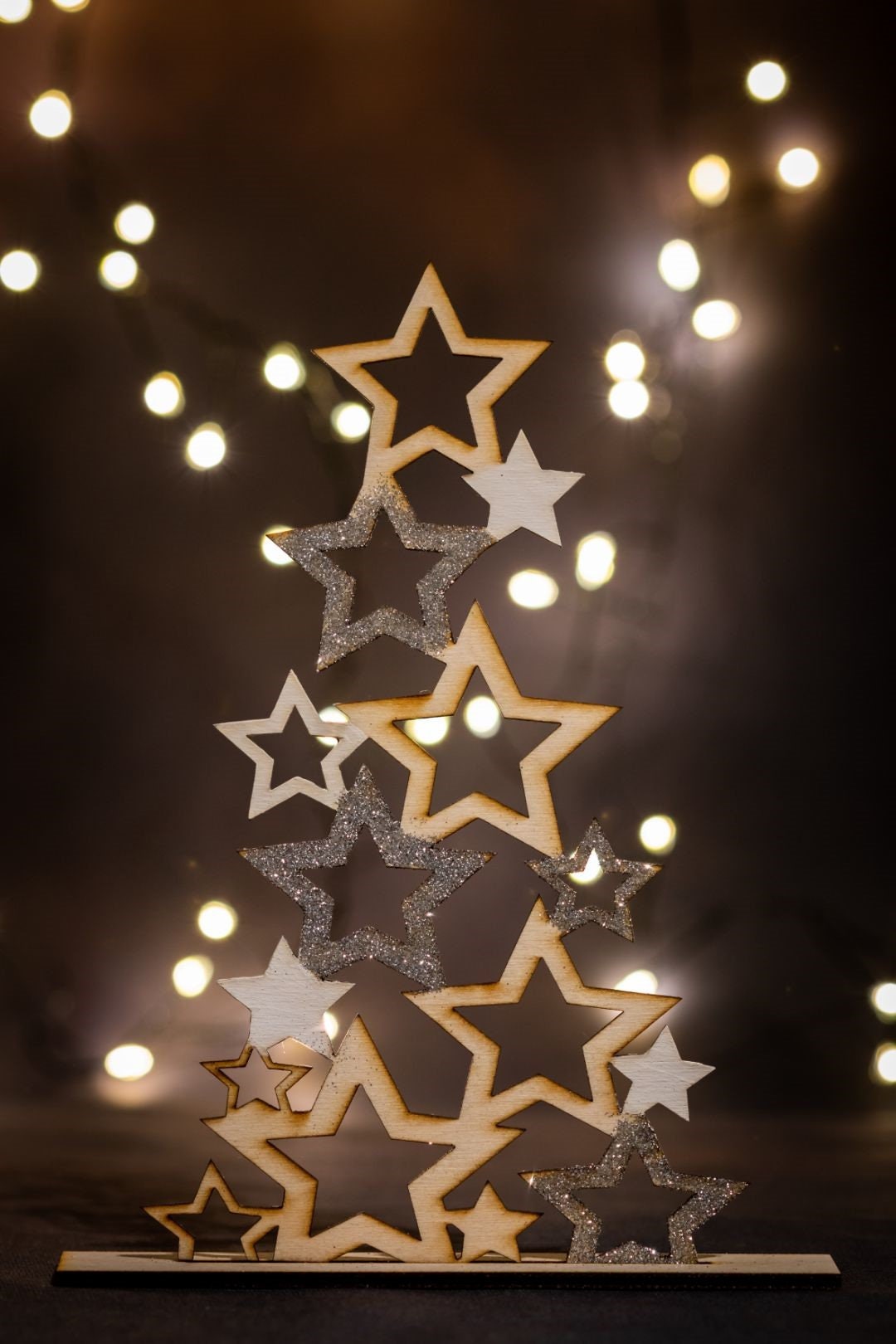 Sapin de Noël en Bois avec Étoiles et Paillettes