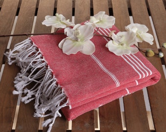 Serviettes de plage turques - Peshtemal pour la plage, le bain, le spa, le surf, la piscine, les cadeaux d'enterrement de vie de jeune fille - Rouge - Paquet de 1