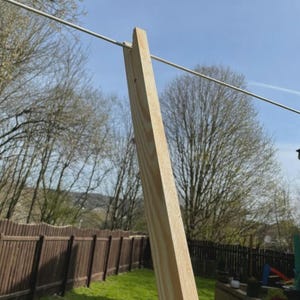 Stendibiancheria da giardino estensibile in legno, realizzato a mano nel Regno Unito, in legno naturale, di dimensioni regolabili (2,1 m aperto).