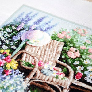 Cross Stitch Kit Luca-S Blooming Garden, B2344 image 2