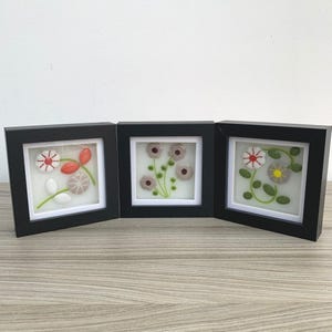 Bloemenlijst van gesmolten glas: wand- of tafeldecor (12 cm)