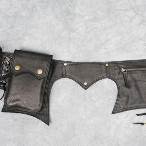 Bolso de cintura de cuero hecho a mano con cinturón ajustable, bolso de utilidad festival pasaporte pequeña bolsa Fanny Pack, bolso de cadera de cuero, regalo para hombres/mujeres Negro