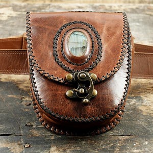 Handmade Leather Waist Bag with Adjustable Belt, Festival Fanny Pack, Leather Hip Bag, for Unisex.