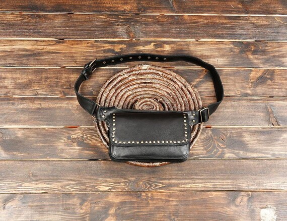 Handmade Black Leather Studded Waist Bag: Unisex Festival  display picture 1