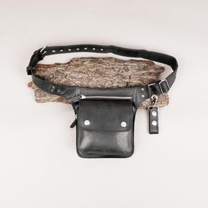 Leather Waist Bag with Adjustable Belt, Festival Fanny Pack, Leather Hip Bag, Leather waist utility belt for Unisex.