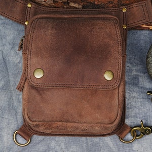 Handmade Leather Waist Bag with Adjustable Belt, Festival Fanny Pack, Leather Crossbody Bag, Gift for him & her zdjęcie 8