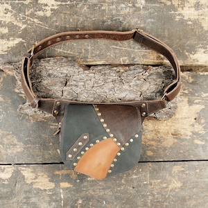 Handmade Leather Waist Bag with Adjustable Belt || Festival Fanny Pack || Leather Hip Bag For Unisex || Utility Leather Belt ||