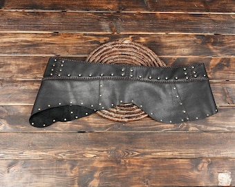 Handmade Leather Mini Skirt Belt: Festival Fanny Pack