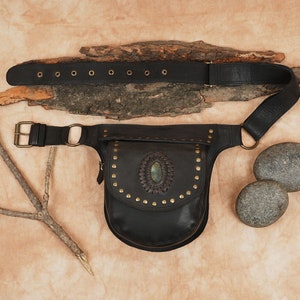 Fame Multi Grommet Belt Strap Rustic Rectangular Hand Bag main image 1