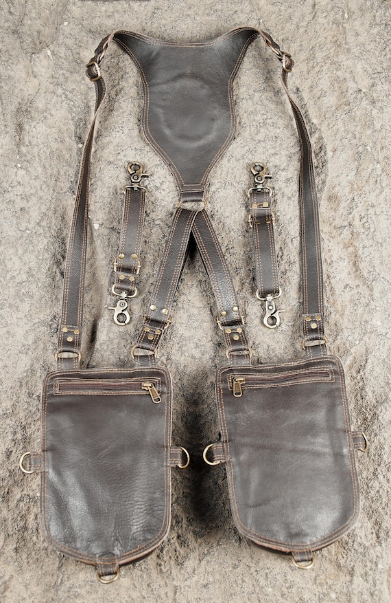 Brown Leather Double Harness with Utility Pouch New Amazon.com: Hide & Play, Adjustable Harness with Zippered  main image 2