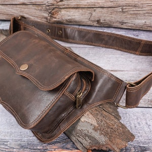 Handmade Leather Utility Waist Bag With Adjustable Belt, Leather Hip Belt bag, Festival Fanny Pack , Gift for her zdjęcie 10