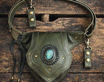 Handmade Leather Belt Pouch with Labradorite Stone – Boho Festival Hip Bag