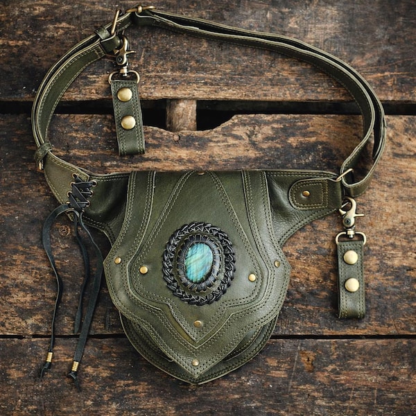 Handmade Leather Belt Pouch with Labradorite Stone – Boho Festival Hip Bag