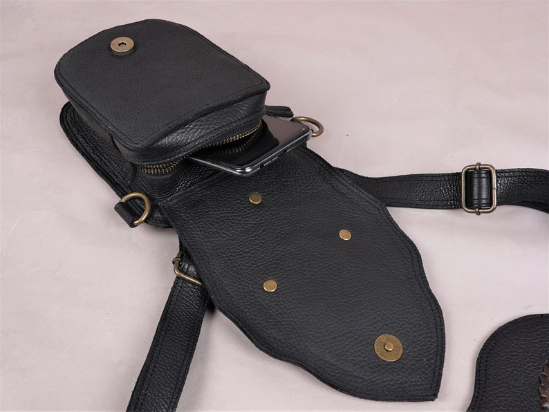 leather holster with laborite gems stone image 6