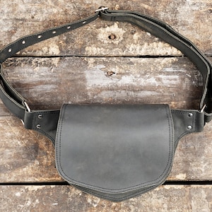 Handmade Leather Waist belt Bag with Silver Nickle Fitting , Hippie Belt Bag, Festival Fanny pack for Unisex